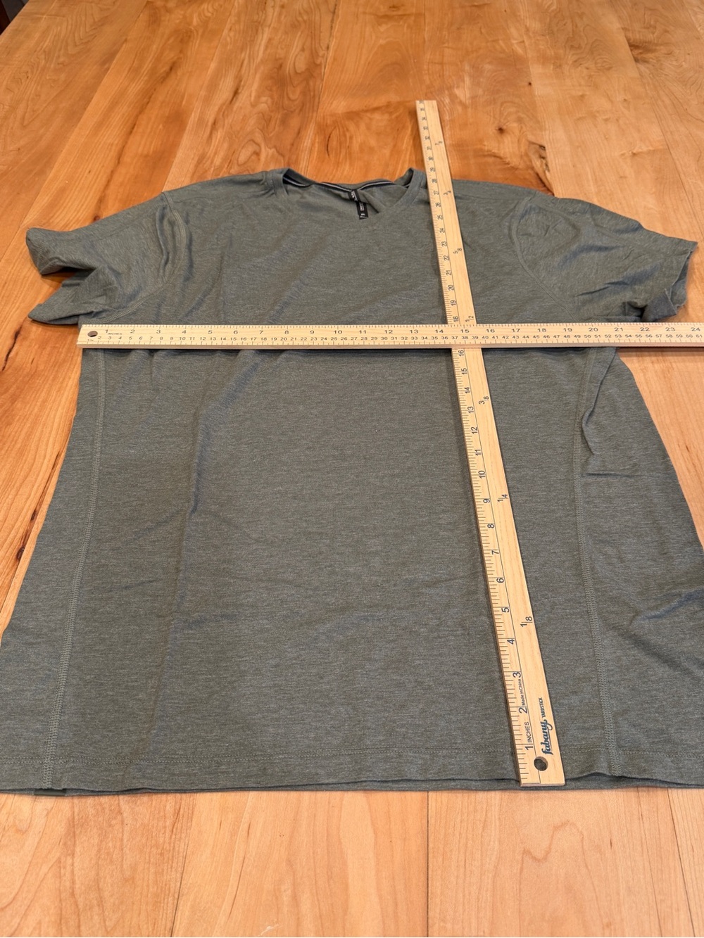 Ten Thousand Men's Short Sleeve Crew Tee in Heather Olive Gray
